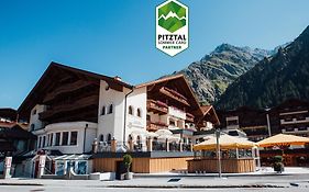 Hotel Mittagskogel Pitztal